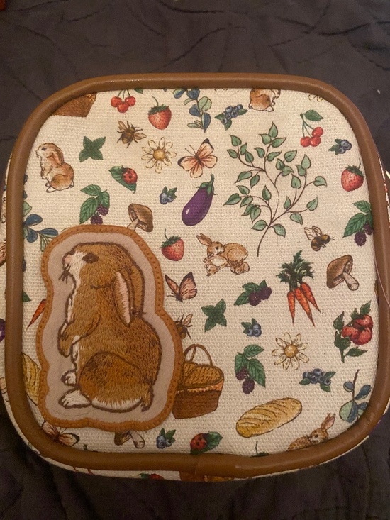 Stoney Clover Lane Accessories - Extremely rare Stoney Clover Lane Cottage Bunny small pouch